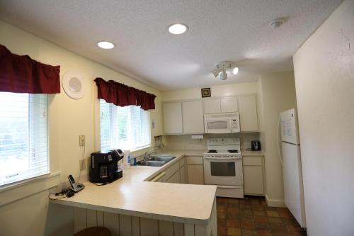 Inns of Waterville Valley 301