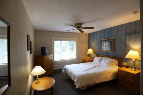 Inns of WV 308, 2bd, WV