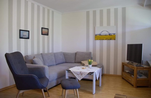 Inselblume 15 - Ferienwohnung mit Garten, in absoluter Ruhe