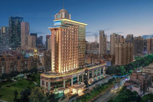 Intercity Shenzhen Futian Huanggang with Free Mini Bar