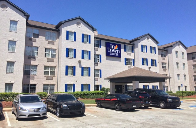 InTown Suites Extended Stay Atlanta GA - Marietta Roswell Rd