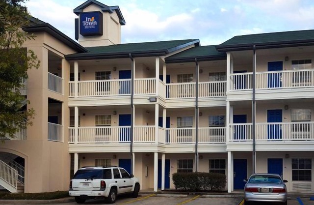 InTown Suites Extended Stay New Orleans - Metairie