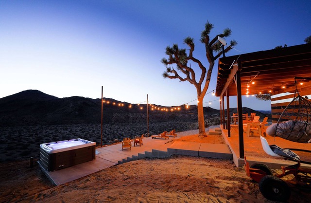 Invisible Wind Cabin - Joshua Tree