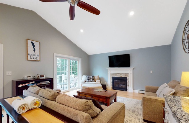 Inviting lakefront home with firepit, dock, fast WiFi, & washer/dryer