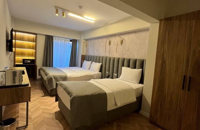 Iris Han Hotel