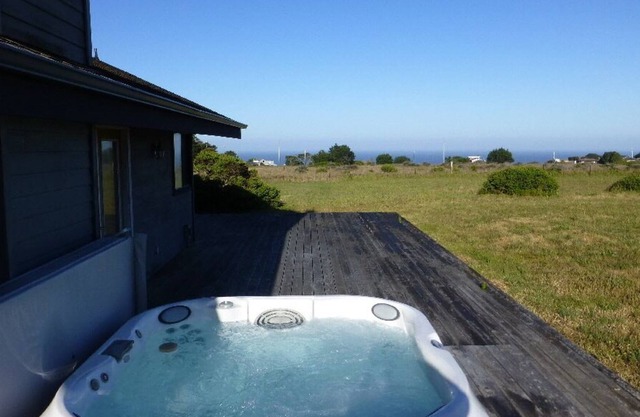 Irish Beach Home mit Blick auf das Meer und die Berge