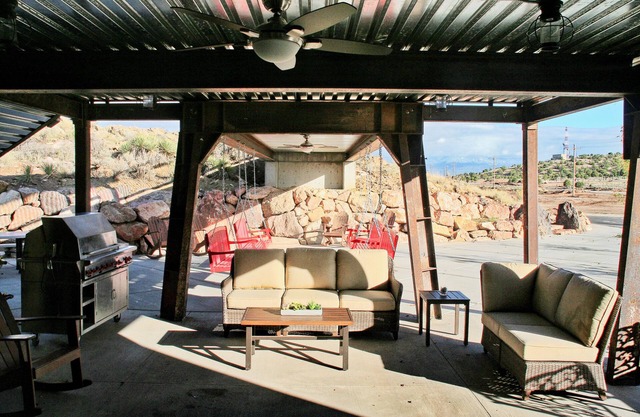 Iron Springs Adventure Resort & RV Park