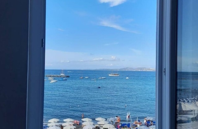 Ischia Porto Centralissimo con Terrazzo sul Mare