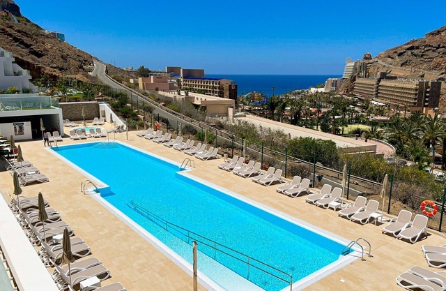 ISholidays Magec Taurito