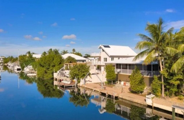 Islamorada Key Waterfront House w/ Private Boat Dock