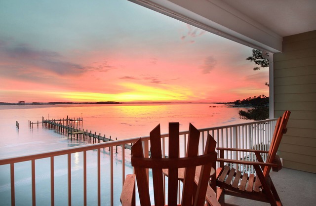 Island Inn & Suites, Ascend Hotel Collection