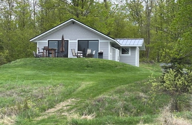 Island Lake Cabin