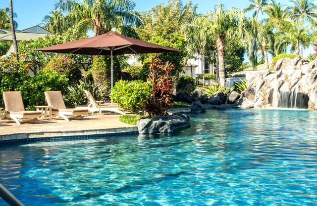 KBM Resorts Free CAR Mauna Lani Iml-d3