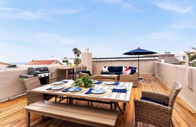 Islandview Beach House, Hollywood Beach, Oxnard CA