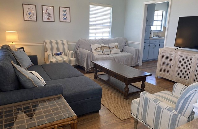 Isle Be Back - Beachfront - Island Realty