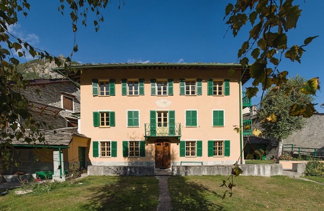 Gemütliche Villa in den italienischen Alpen für Naturliebhaber mit Sinn für Erbe