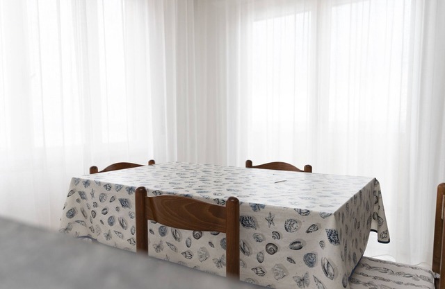 TWO-ROOM APARTMENT FACING THE SEA