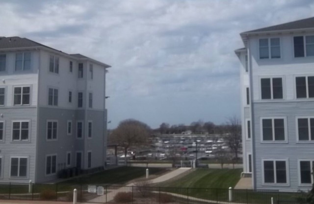 Es ist ein Blick auf den Pool Paradise!