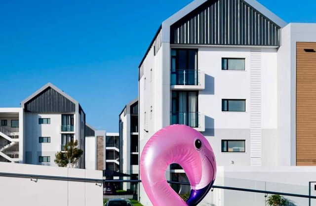 It's located in the heart of Summerstrand near the beach and the Boardwalk Mall.