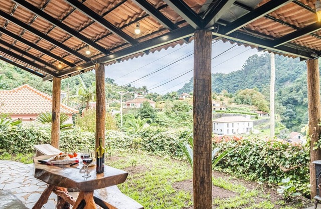 Ivy Cottage by Madeira Sun Travel
