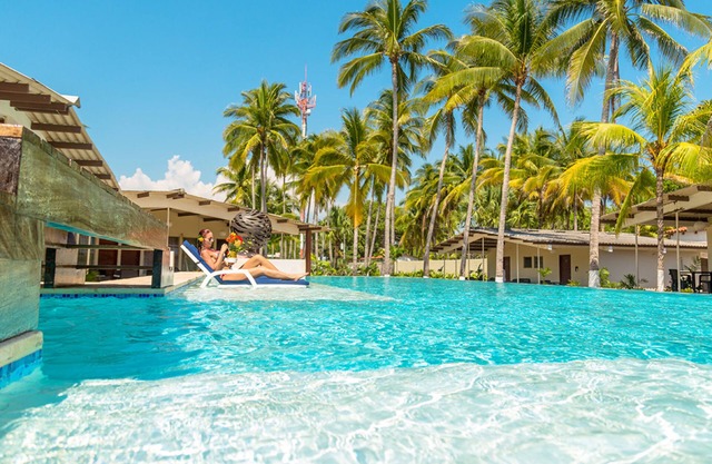 Izalco Hotel & Beach Resort