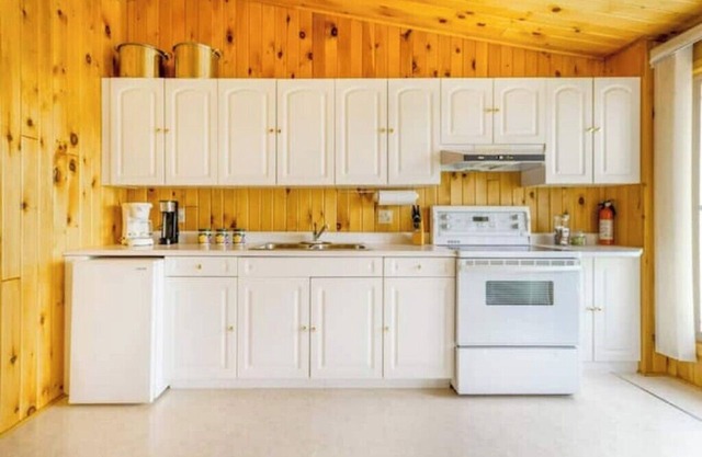 Jack's Lake Retreat - Perfect for multi-families!