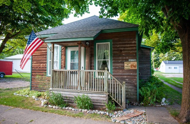 Jackie's Up North Retreat - Family Getaway - Unplug from it all to reconnect