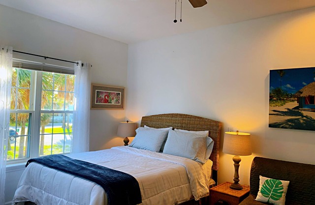 Jacksonville Beach House 2bdr&2bth/Pet friendly