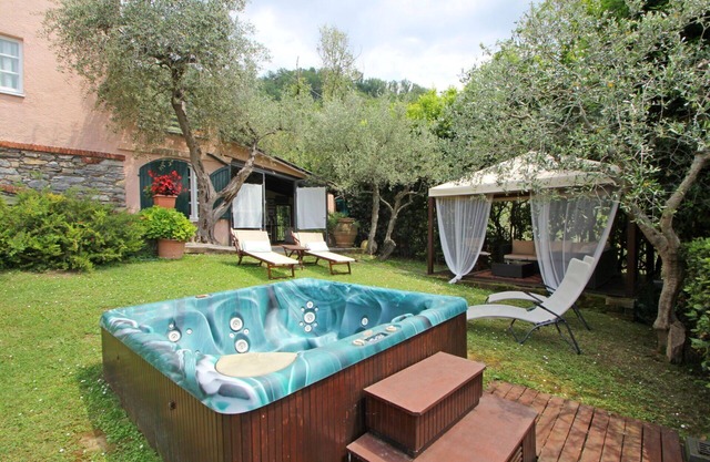 Whirlpool, Sauna, Garten, A/C, 4 Personen