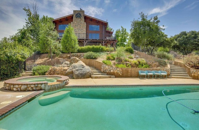 Japatul House w Pool HotTub | Ggle 5 Star Reviews