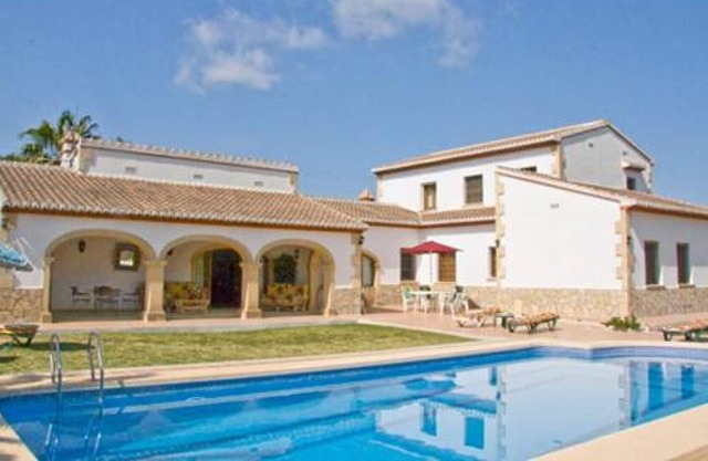 ***JAVEA VILLA*** 4 Bedroom Villa | Private Pool | Free A/C | Free WIFI | BBQ