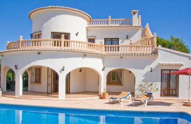 ***JAVEA VILLA*** 4 Bedrooms| Private Pool | Free A/C | Free WIFI | BBQ