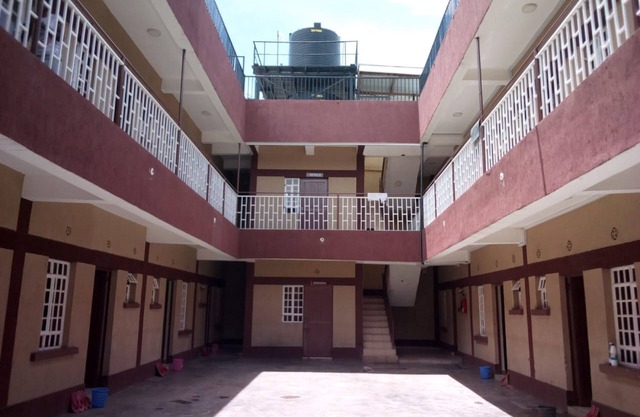 Jax Safari Hotel