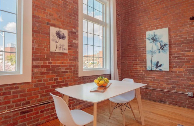 Jennifer's Historic Brick Riverfront Loft Apartment