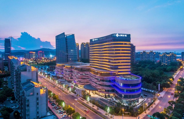Jinling Shihu Garden Hotel Suzhou