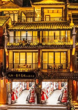 Jiuqi Tongnian High-end River View B&B