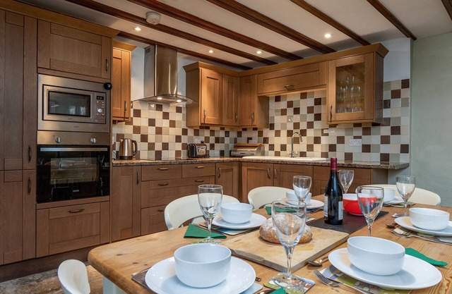 JOE HAUS, familienfreundlich, mit offenem Feuer in Gunnerside, Ref 966108