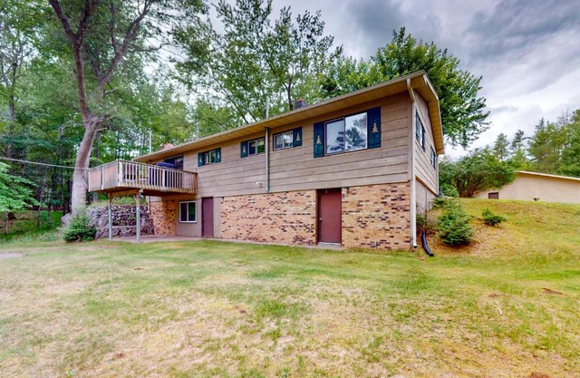 Johnson Lake Retreat