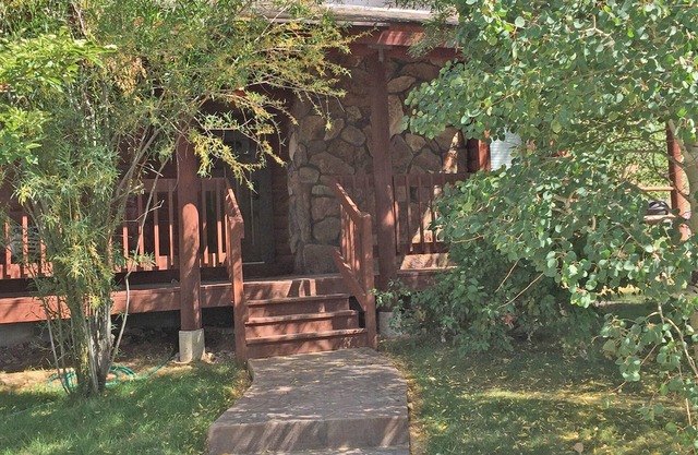 Johnsons Country Cabin - Ein Preis vermietet das gesamte Haus!