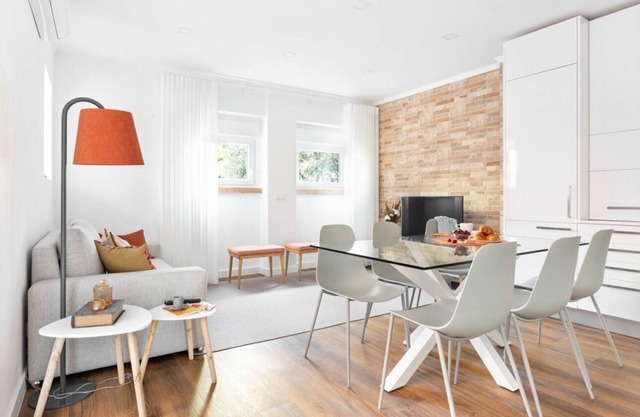 JOIVY Bright & Beautiful 4BR Apt 5 mins to Rato subway