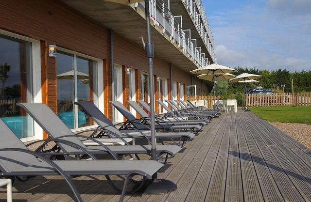 Appartement moderne isoliert mit Sauna und Piscine!