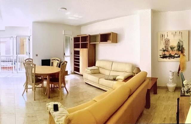Joli Appartement Avec Patio,deux pas de la Plage,centre Face au Marché Couvert