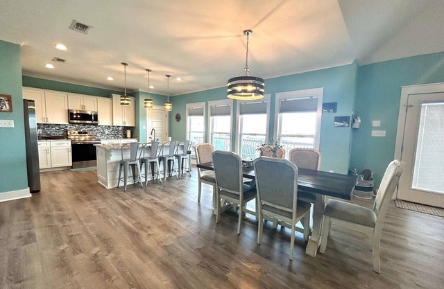 Jolly Rogers - Coastal Realty Group
