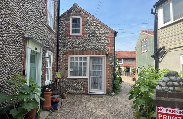 Jollyboat Cottage,Blakeney,fab Bolthole for a couple,Close to Quay,Pubs & shops