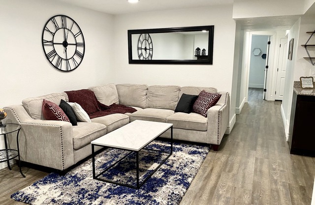 Jordan Landing Gem: 3 BR Apt, Pet Friendly