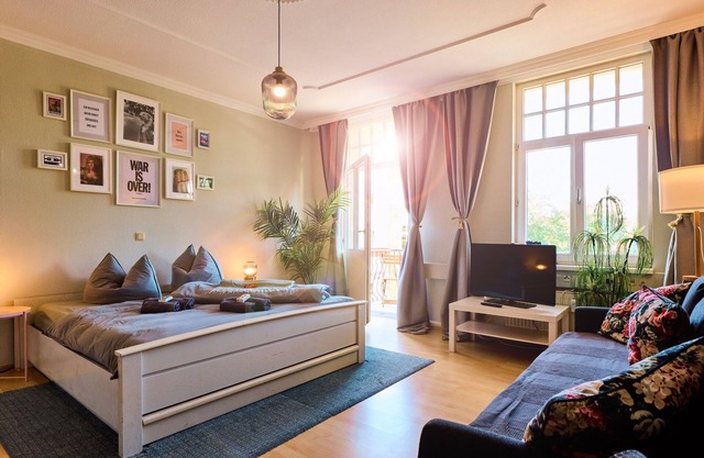 ★ Helle Jugendstil FeWo mit 2 Schlafzimmern im ❤ Erfurts ★