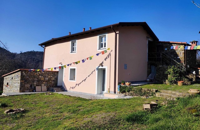 Jujube House. Cozy accommodation in the Ligurian hills