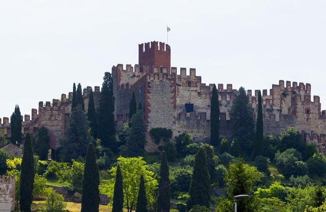 JULIET & ROMEO WOHNUNG IN SOAVE