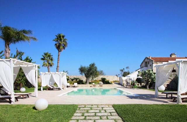 FÖRDERUNG IM JULI - Herrliche Villa mit privatem Pool, Apulien