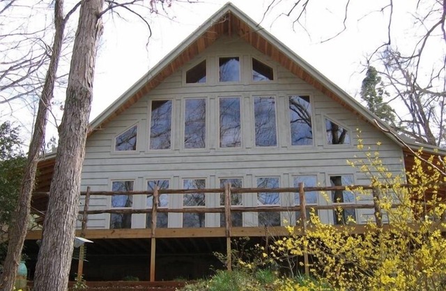 Rustikales Chalet auf 75 Acres: Juni 2019 Getaway Sonderpreise